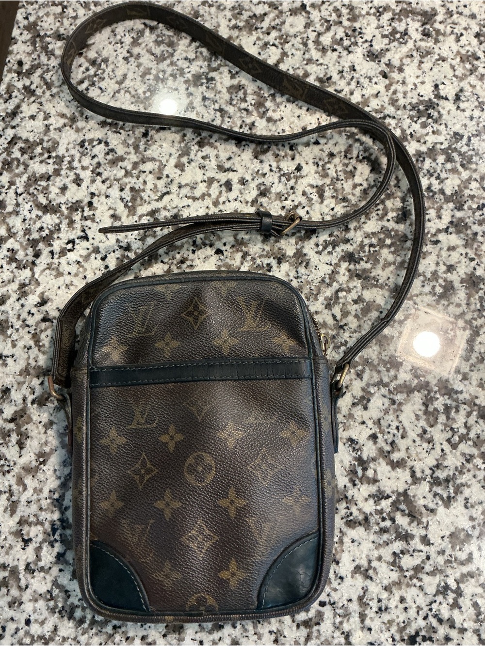 Authentic Louis Vuitton Brown Monogram Crossbody